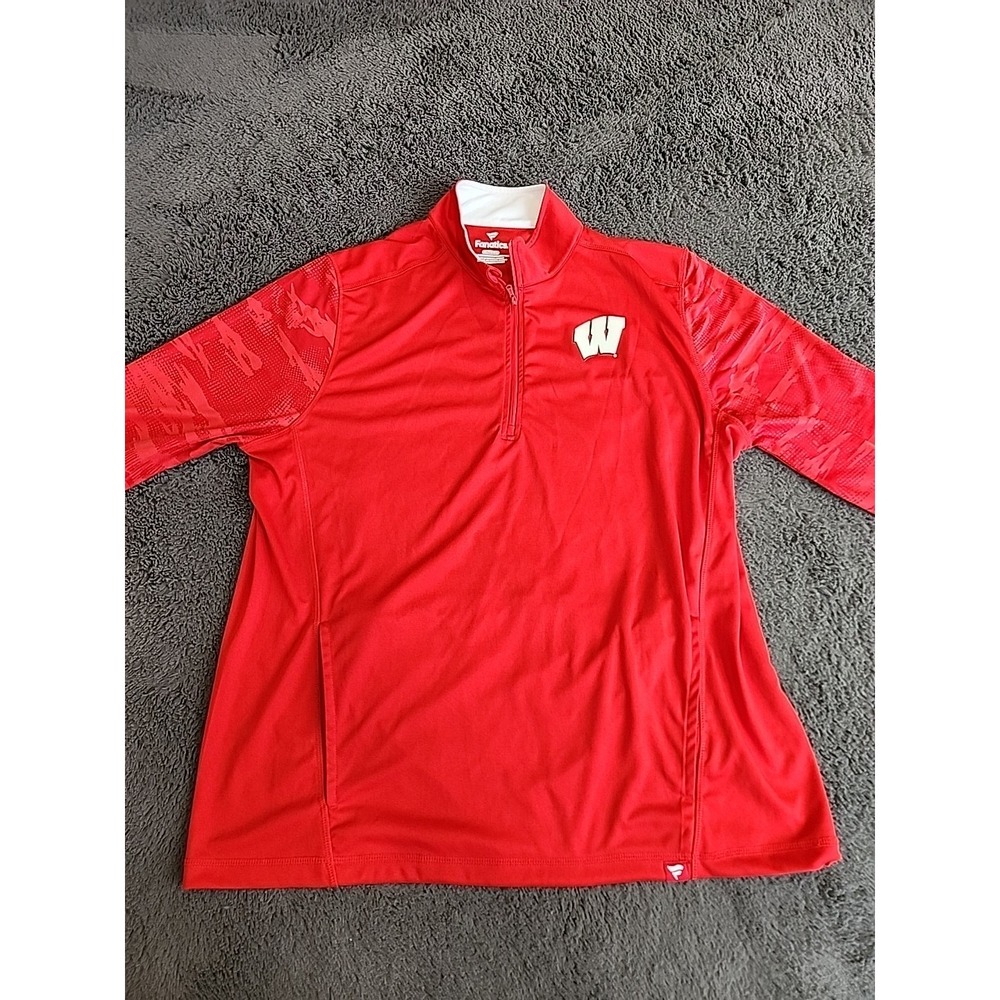 University of Wisconsin Badgers Ncaa Fanatics Mens Size XL 1/4 Zip Pullover Red